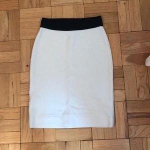 Bcbg max azria pencil skirt